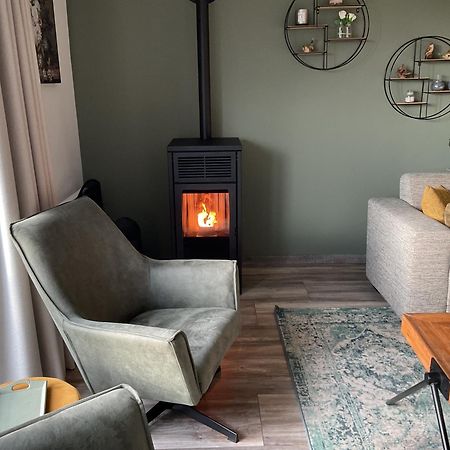 Vakantiewoning Le Garaazje 'S-Gravendeel Esterno foto