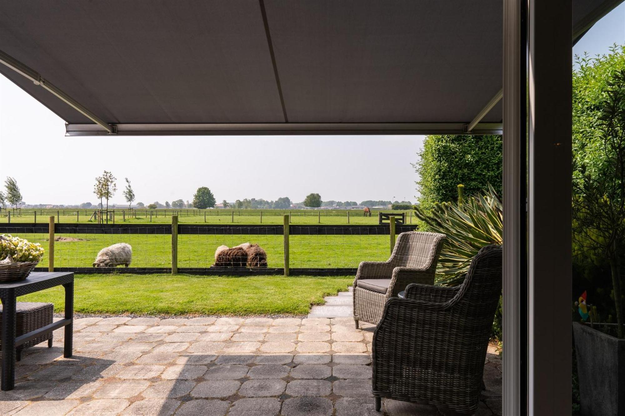 Vakantiewoning Le Garaazje 'S-Gravendeel Esterno foto