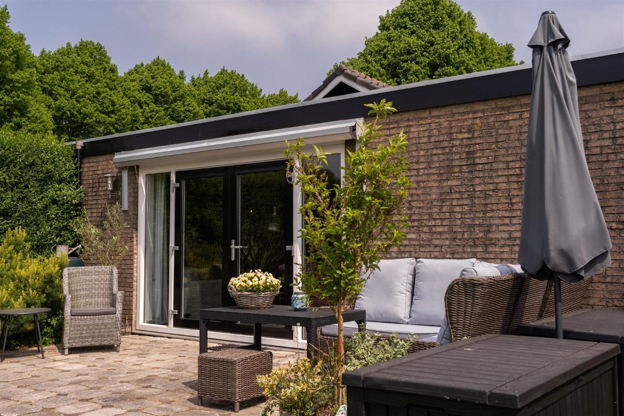 Vakantiewoning Le Garaazje 'S-Gravendeel Esterno foto