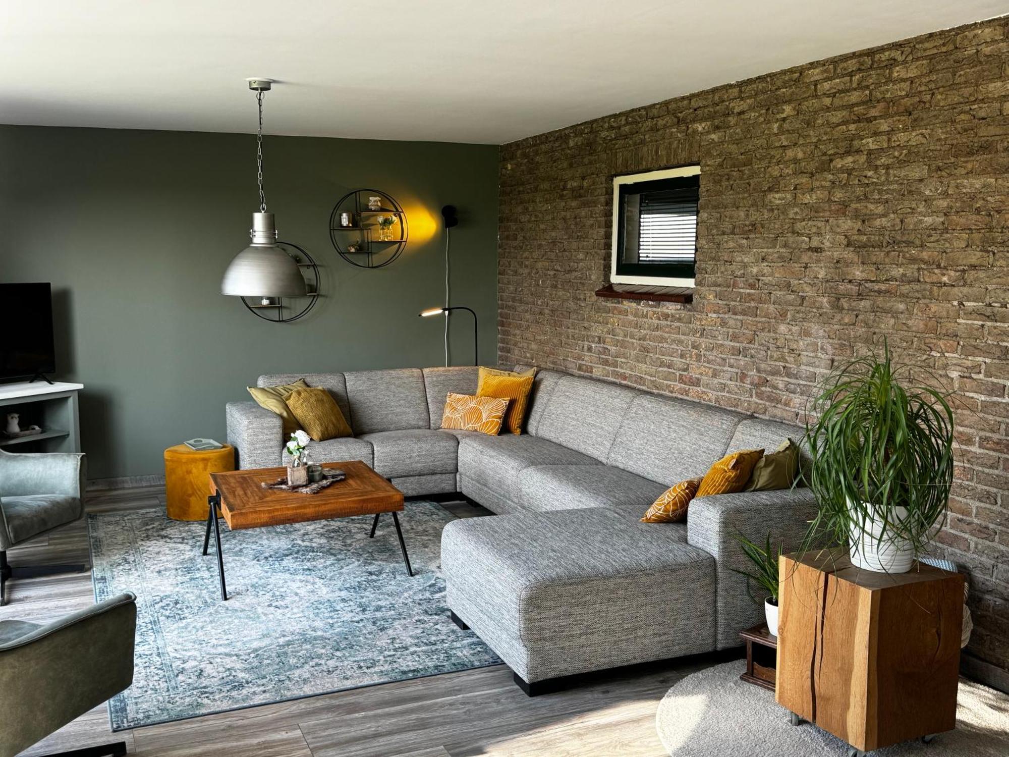 Vakantiewoning Le Garaazje 'S-Gravendeel Esterno foto