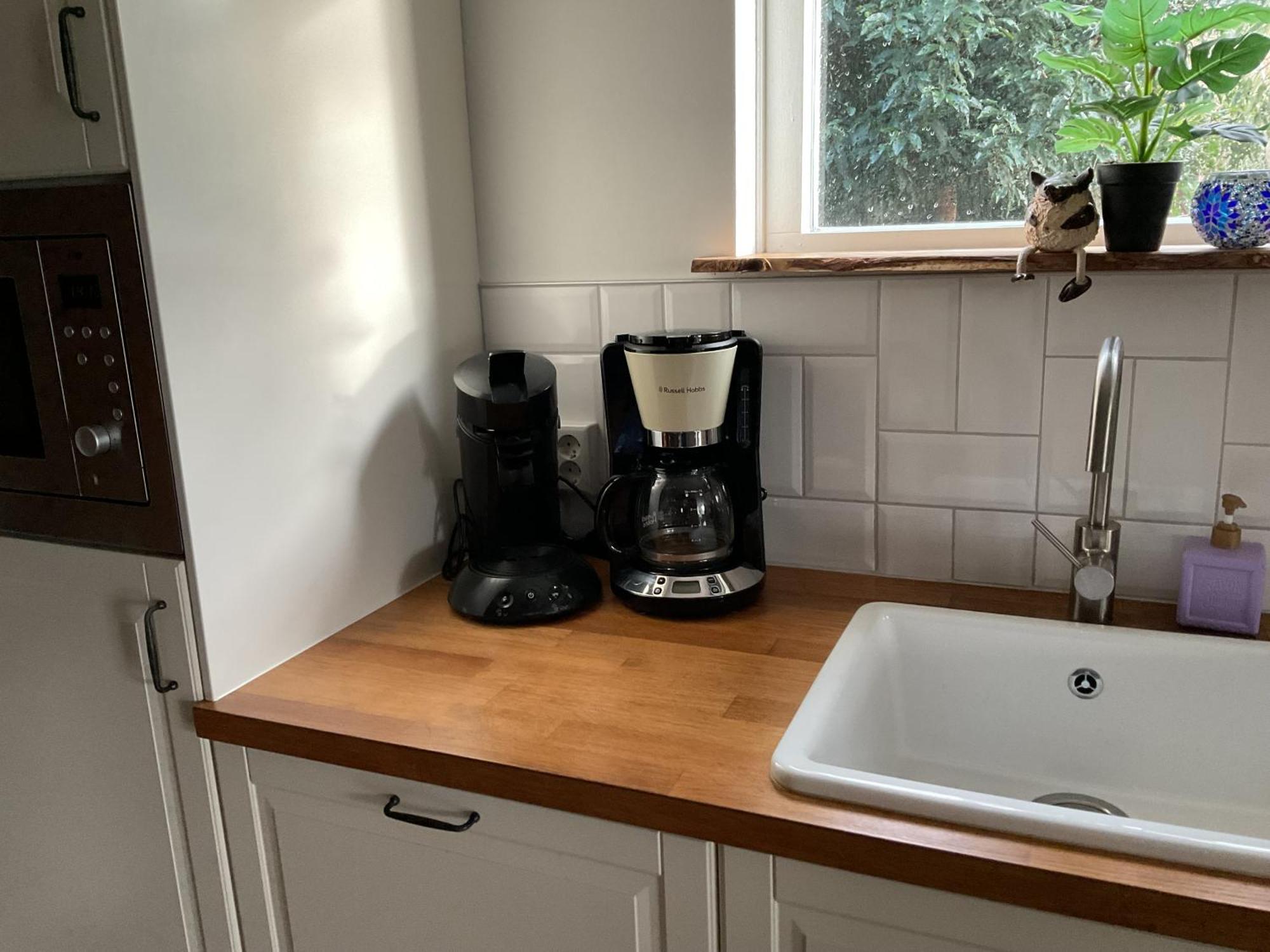 Vakantiewoning Le Garaazje 'S-Gravendeel Esterno foto